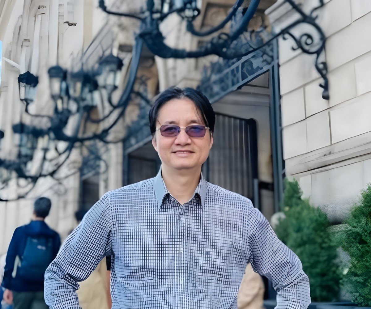 Ông Christopher Đỗ