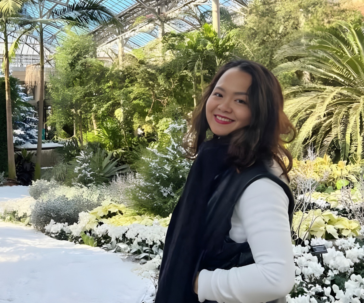 Bà Sophia Van (Ngân)